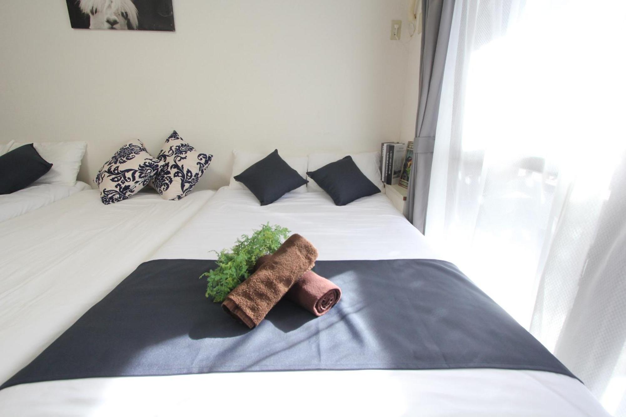 Luanahotel In Sinnakano — Photos 1